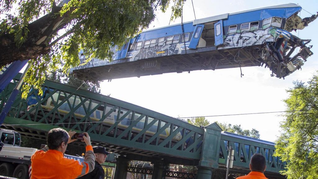 Tren 1